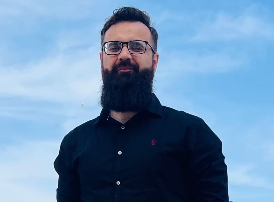 CEO Image